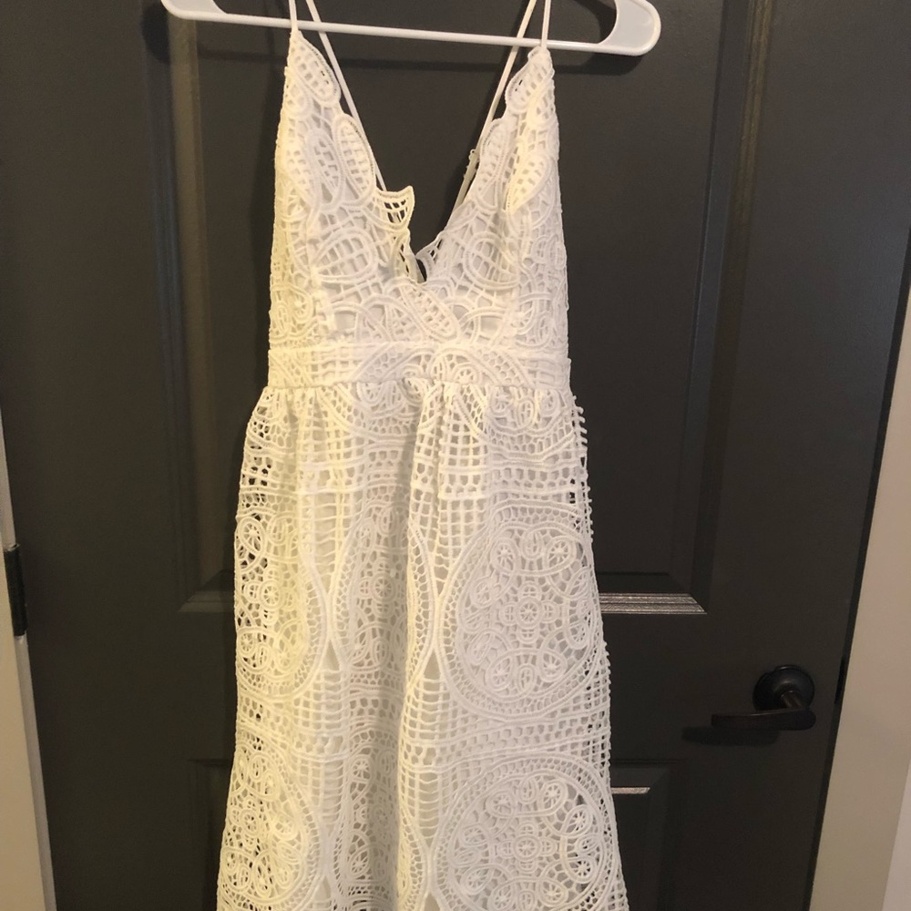 Lace white dress